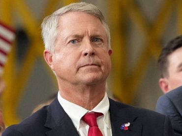 Kansas Senate rivals distance themselves from party leaders in fiery debate