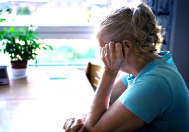 Subtle change in how you speak could be early sign of dementia risk, new research suggests
