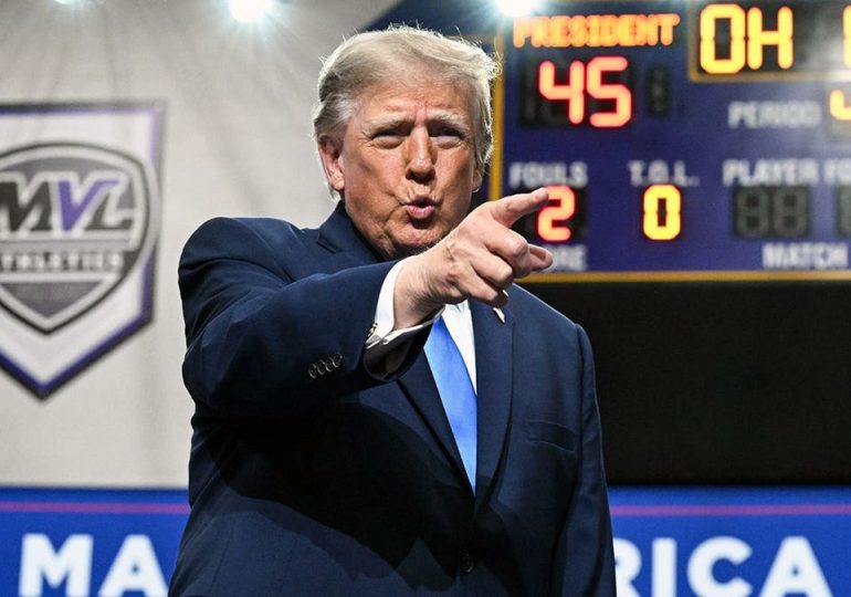 Trump touts ‘golden age’ at Ohio rally, urges voters to deliver GOP midterm wins